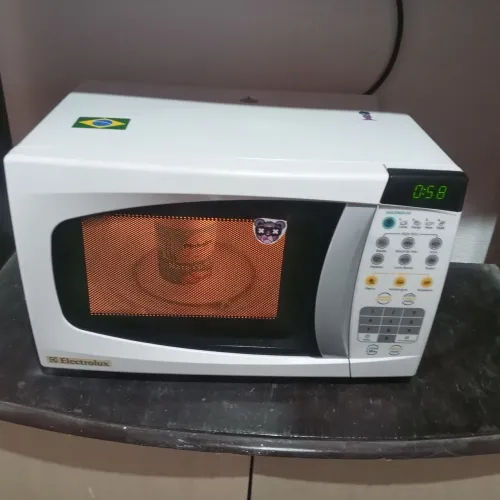 Microondas Eletrolux 21 litros