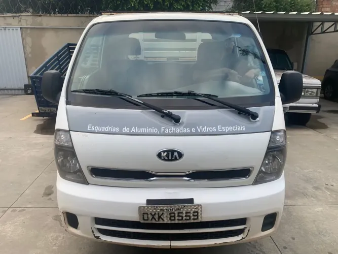 Kia Motors Bongo K-2500 2.5 4X2 TB Diesel 2014