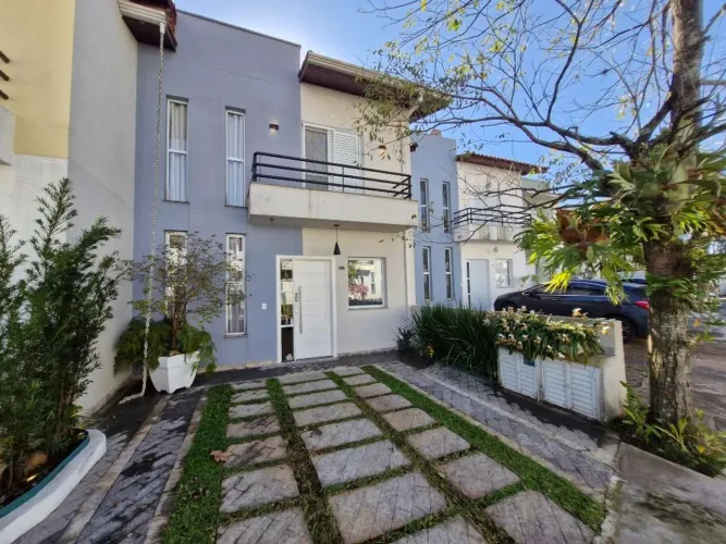 Casa com 3 dormitórios à venda, 100 m² por R$ 790.000,00 - Granja Viana - Cotia/SP