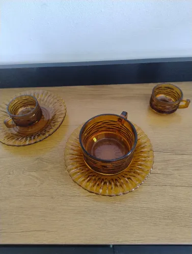 Xícara veneco uma de chá grande e duas para café
