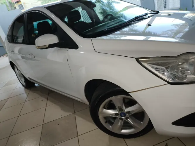 Ford Focus 1.6 S/se/se Plus Flex 8v/16v 5P 2012