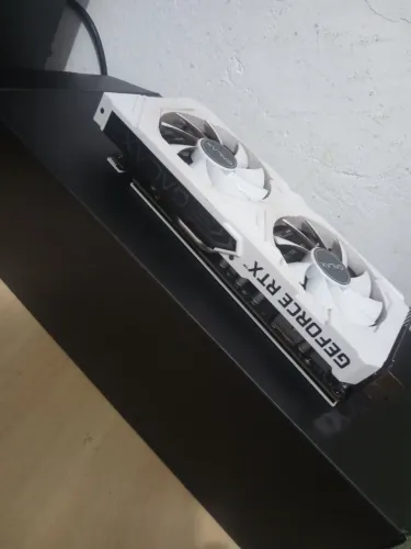 Placa de Vídeo Galax GeForce RTX 2060 White 6GB