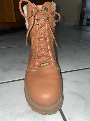 Bota infantil molekinha