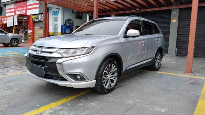 Mitsubishi Outlander 3.0/ GT 3.0 V6 Aut. 2016