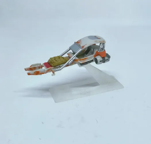 Jakku Landspeeder (Speeder da Rey) da Star Wars: The Black Series Titanium