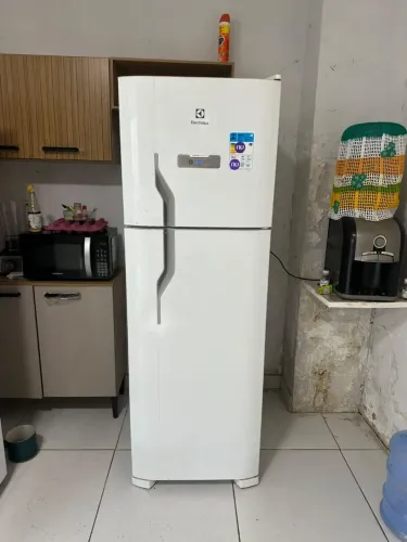 Geladeira Electrolux Frost Free Duplex