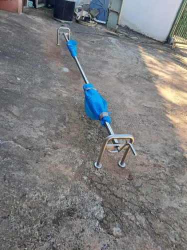Enrolador de capa térmica piscina