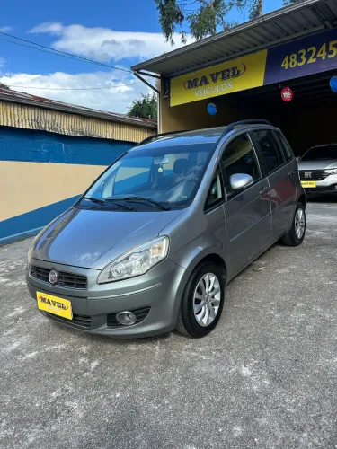 Fiat Idea Attractive 1.4 Fire Flex 8V 5P 2013