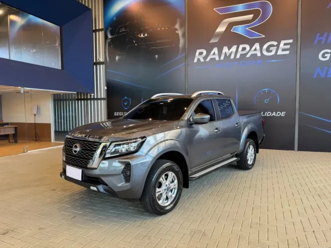 Nissan Frontier XE CD 4X4 2.3 Bi-TB Diesel Aut. 2025