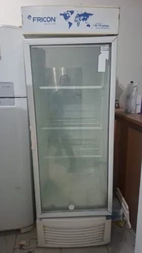 Geladeira expositora