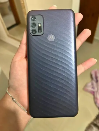 Vendo moto g10 64gb 4 ram