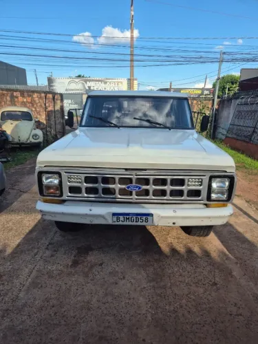 Ford F-1000 S. S. Diesel / S.s. Diesel Turbo 1986