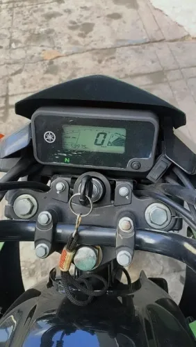 Moto em excelente estado de conservação