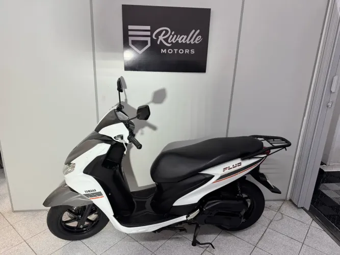 YAMAHA FLUO 125