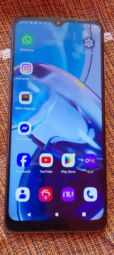 Celular Motorola - Moto E22 ( 128 Gb ).Top !!