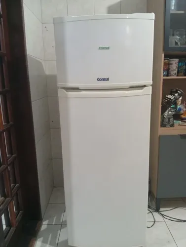 Geladeira Consul CRD36 