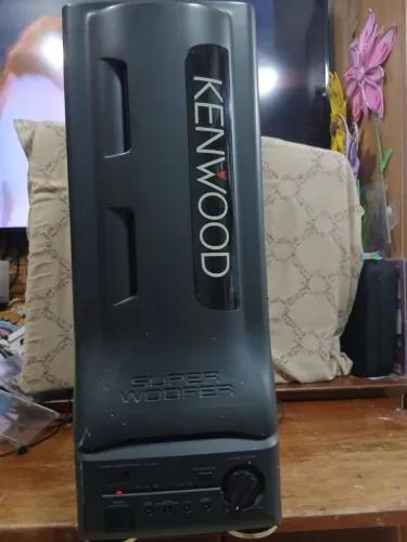 KENWOOD Suber woofer WS 900 USADO LEIA.