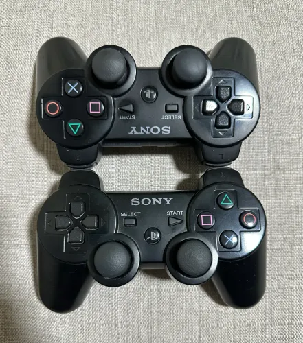 Par de Controles Originais PS3 - DualShock 3