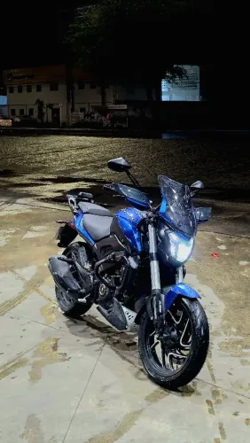 VENDO BAJAJ DOMINAR 400 