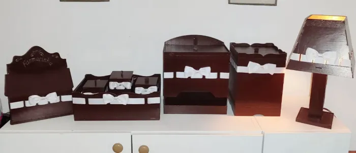 Kit higiene mdf+ninho/almofada amamentação+ manta+ saco