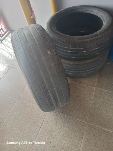Pneus usados aro 17 ( 3 pneus por 150,00)