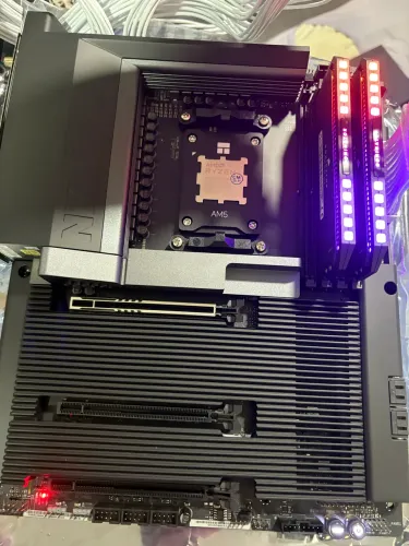 RYZEN 7 7700 OEM (USADO)