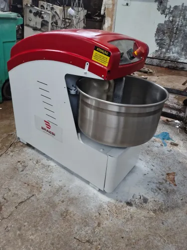 Masseira aspiral 40kl de massa pronta 220trifasico 2velocidades