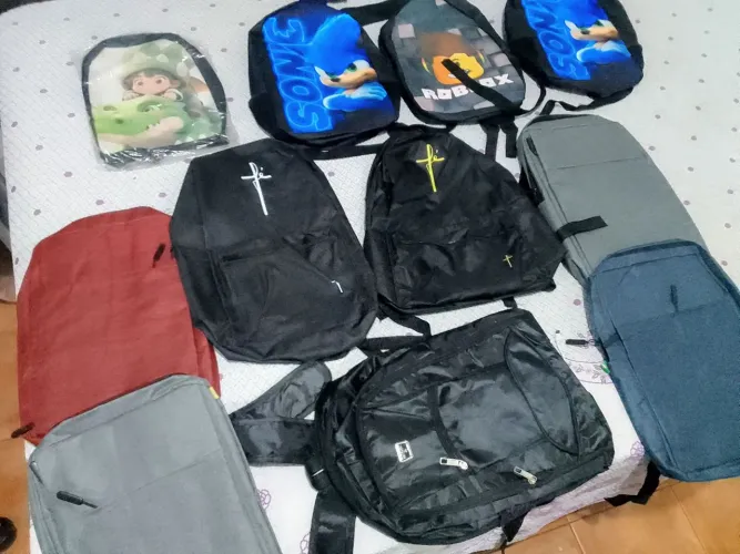 11 Mochilas novas no atacado