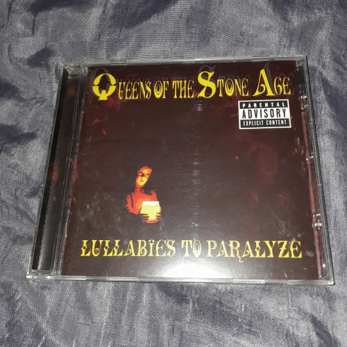 Cd Queens of the stone age 