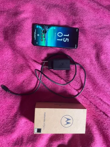 Moto Edge 40 neo 256 gb /8 de ram