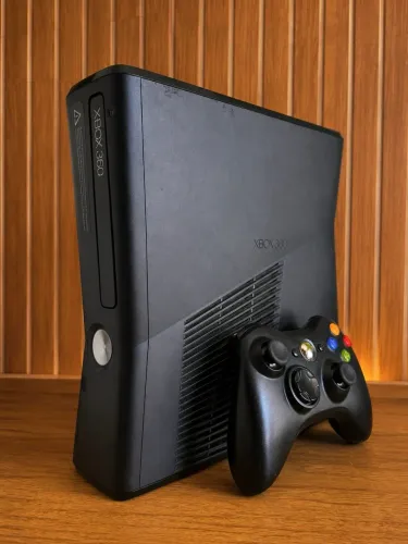 Xbox 360 Super + Jogos para Vender Rápido