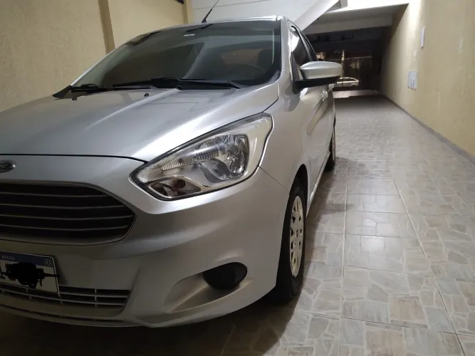 Ford KA+ Sedan 1.5 SEL 16V Flex 4P 2015