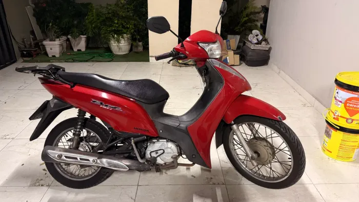 BIZ 110i Vermelha - Vendo ou Troco
