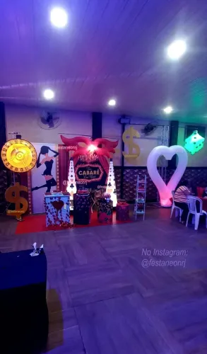Decoração cabaré