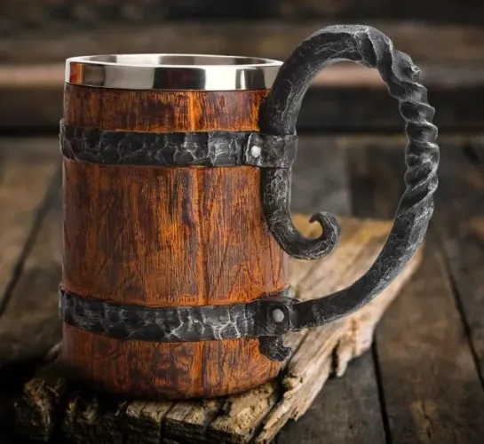 Caneca Medieval Viking Em Resina E Aço Inox 600ml
