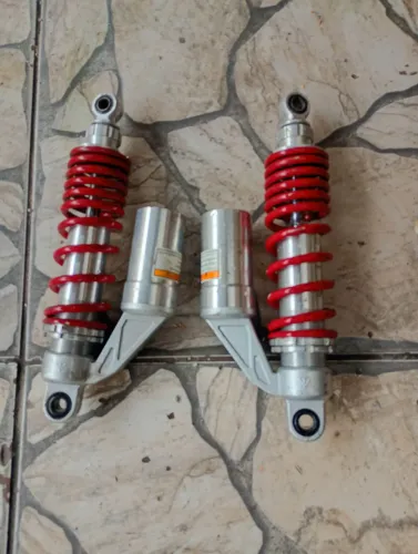 Par de amortecedores moto Suzuki gsr 150