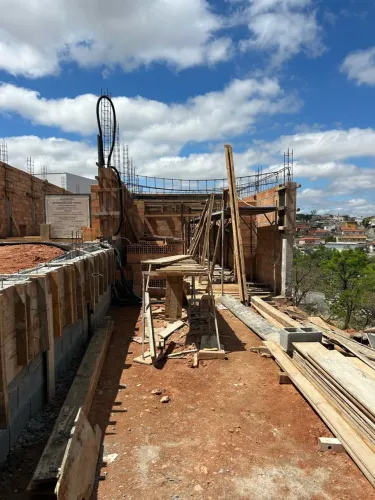 LA construtora e reformas em geral