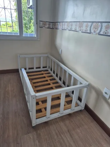 Cama montessoriana