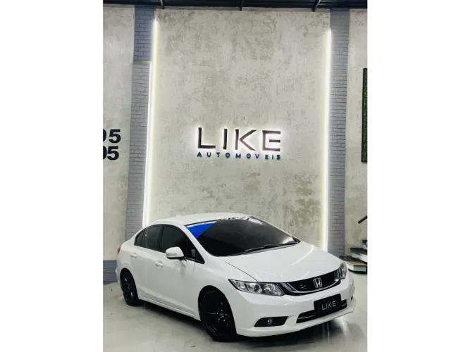 Honda Civic Sedan LXR 2.0 Flexone 16V Aut. 4P 2015