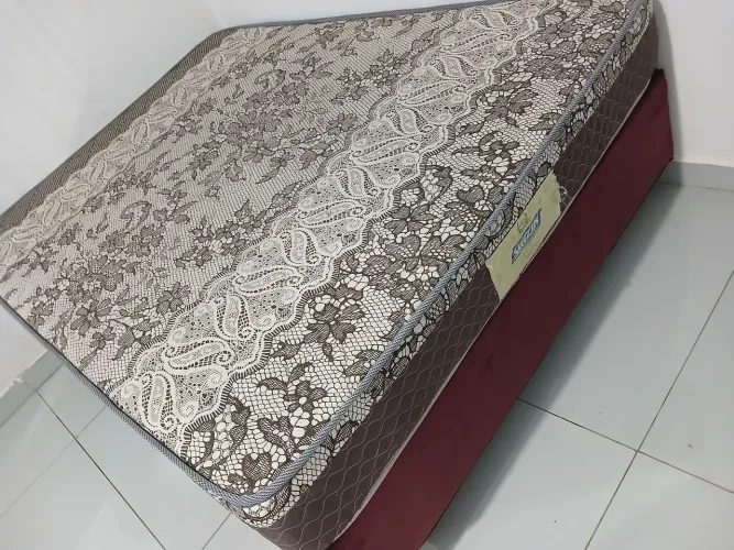 Cama box Gazin