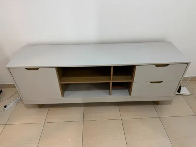 Rack Tv 65 1 Porta E 2 Gavetas Multimóveis Cor Off White/Carvalho