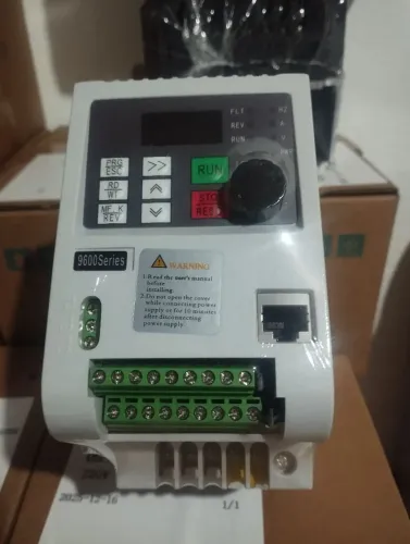Inversor de frequência 2.2kw 10A 3CV 220v