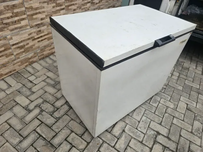 Vendo freezer horizontal 300l
