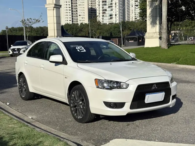 Mitsubishi Lancer Hl-t 2.0 16V 160cv Aut. 2019