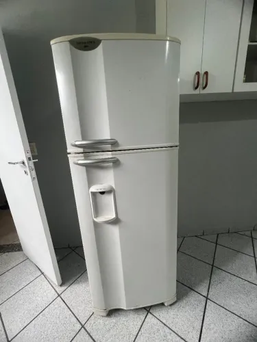 Geladeira Electrolux DFW35 Frost Free