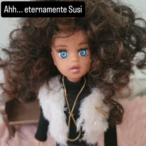 Boneca SUSI Estrela morena re root