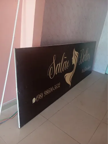Placa anúncio