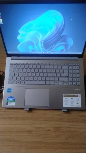NOTEBOOK ASUS I3 DÉCIMA SEGUNDA GERAÇÃO, 8 GB RAM, SSD 128 NVME, DDR4, TELA GRANDE 15.6