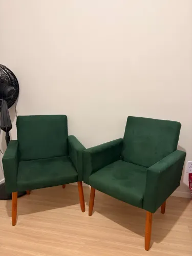 Poltronas + Aparador