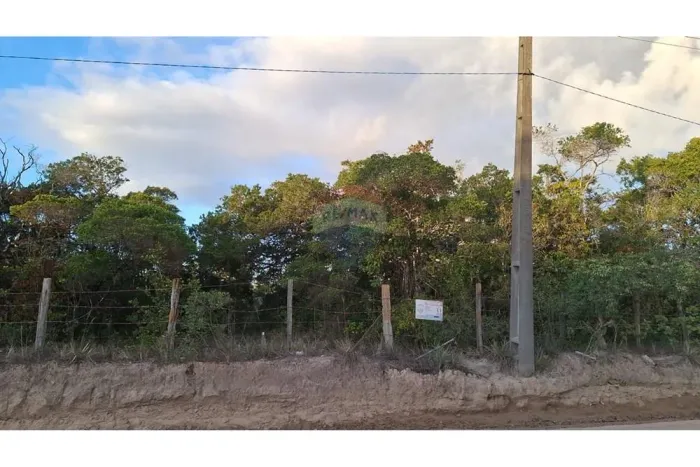 Terreno de 1000m2 em Arraial d`Ajuda, próximo à PRAIA DE TAÍPE!